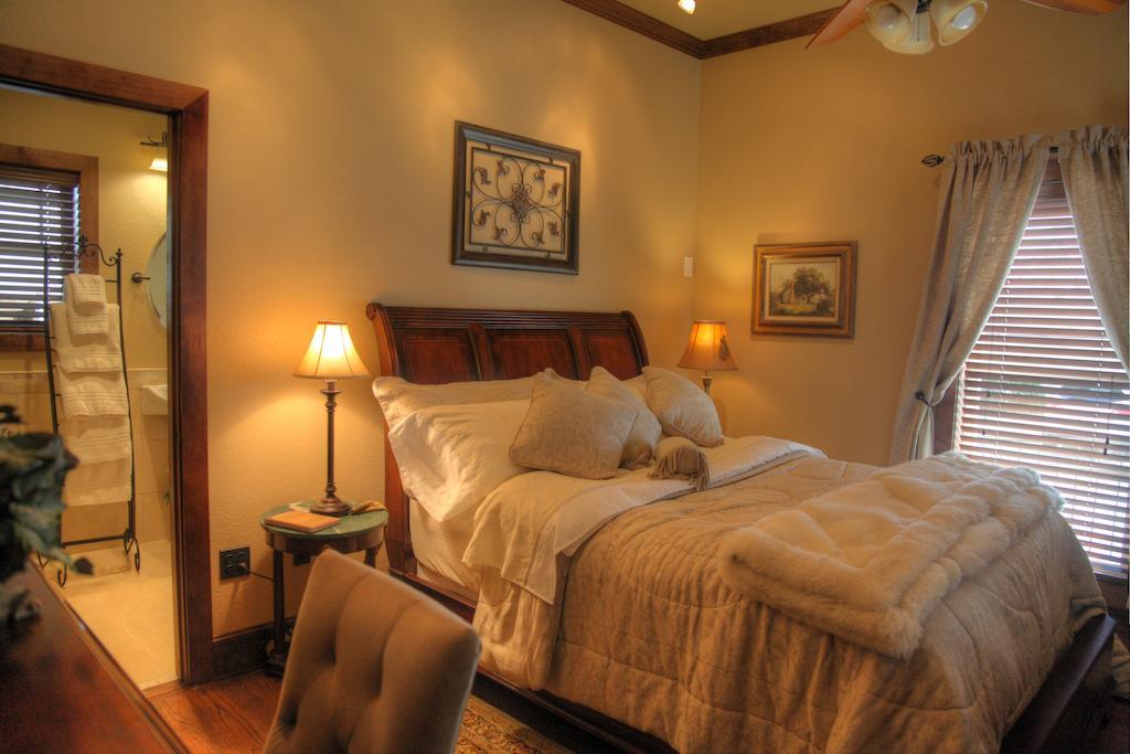 The Thornton Inn Bed And Breakfast Arlington Phòng bức ảnh